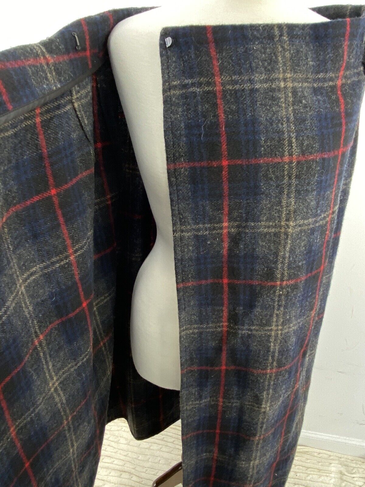 VTG Eddie Bauer Tartan Blue Plaid Wool Wrap Maxi Skirt Women Tall 16 - Fresh Stock Dated March 2026