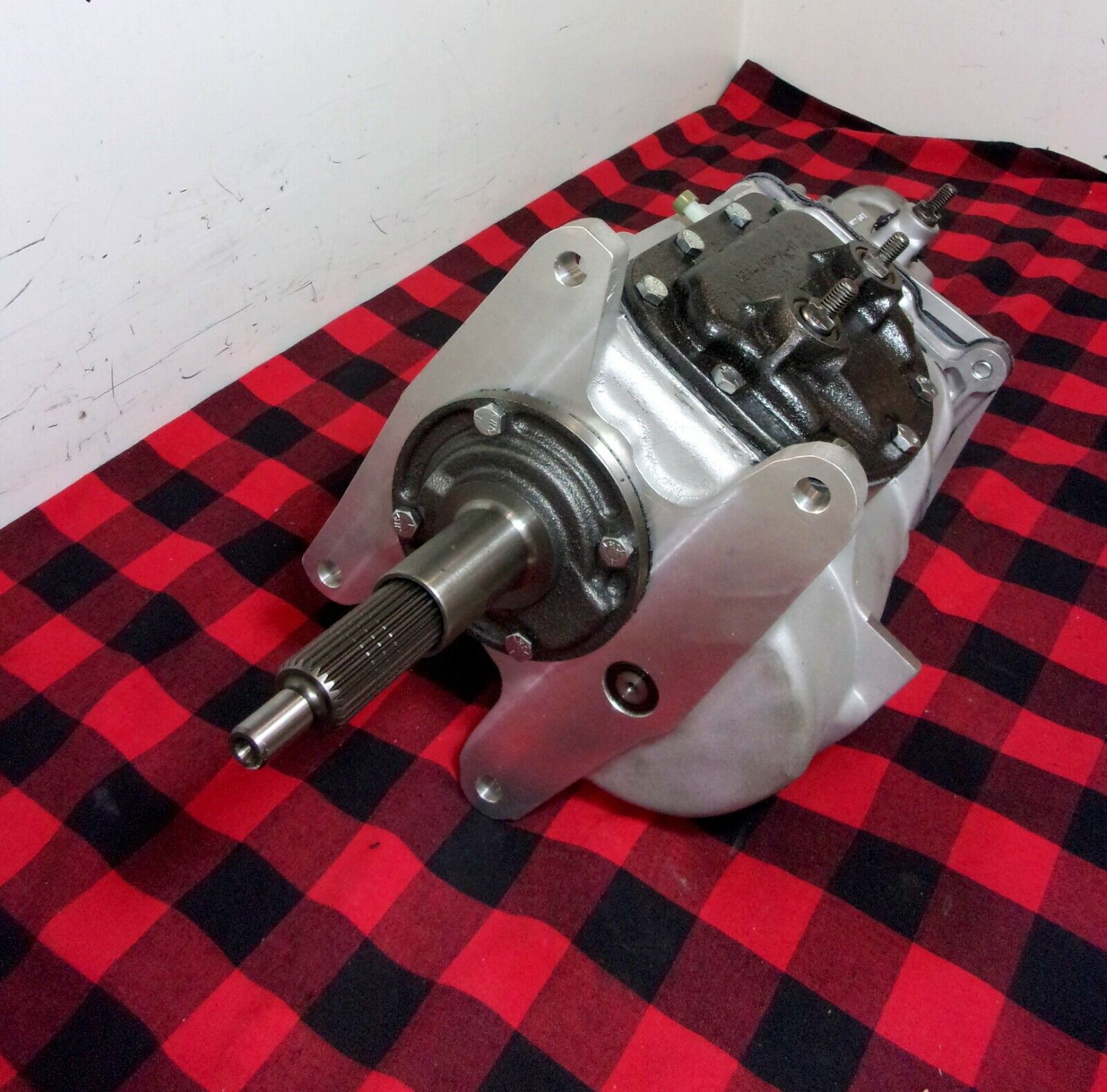 GM SUPER T10 2.64 1ST GEAR Borg Warner 26 X 32 New Case Tail & Gear Set - Fresh Stock Dated February 2026