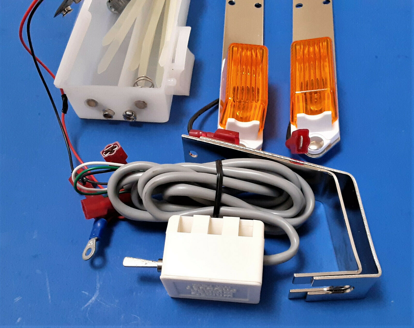 Vintage Wamco Winner Bicycle Turn Signals - Fresh Stock Dated February 2026