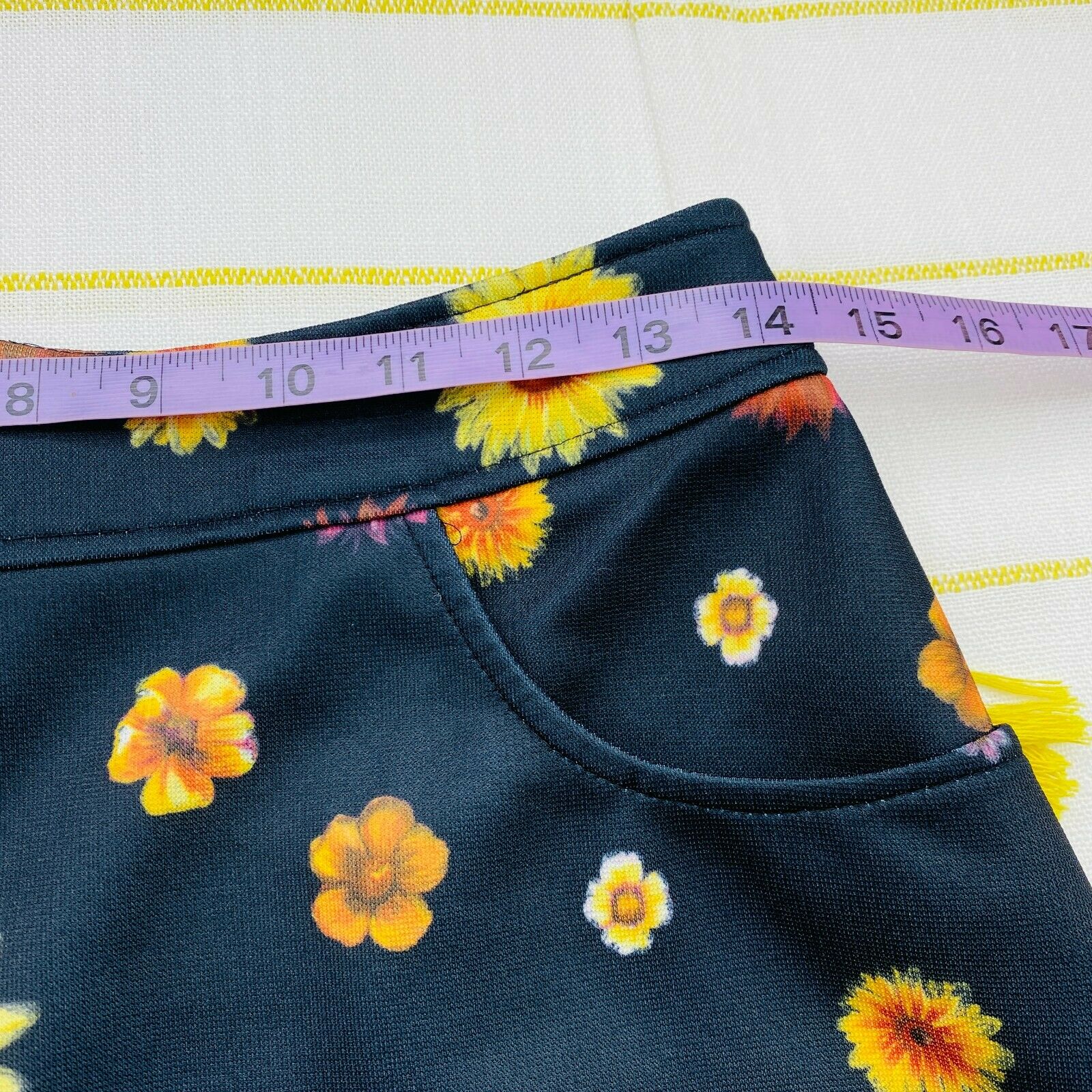 Vintage 90s Daisy Mini Skirt Womens Small Junior 7 A-Line Stretch Clueless Y2K - Fresh Stock Dated December 2025
