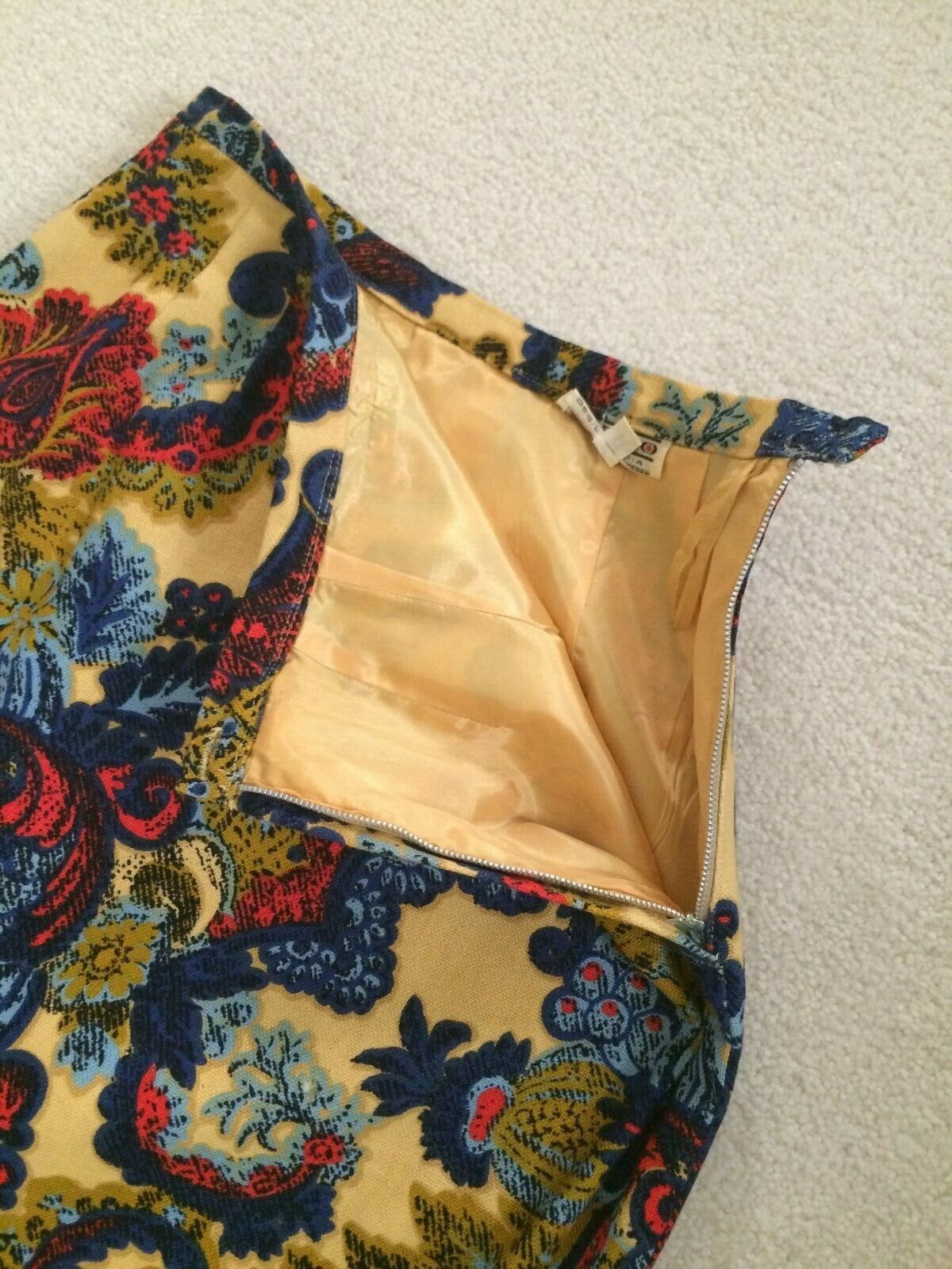 VTG RICCO California Designs High-Waisted Floral Tapestry Pencil Skirt By Enri S - Fresh Stock Dated March 2026