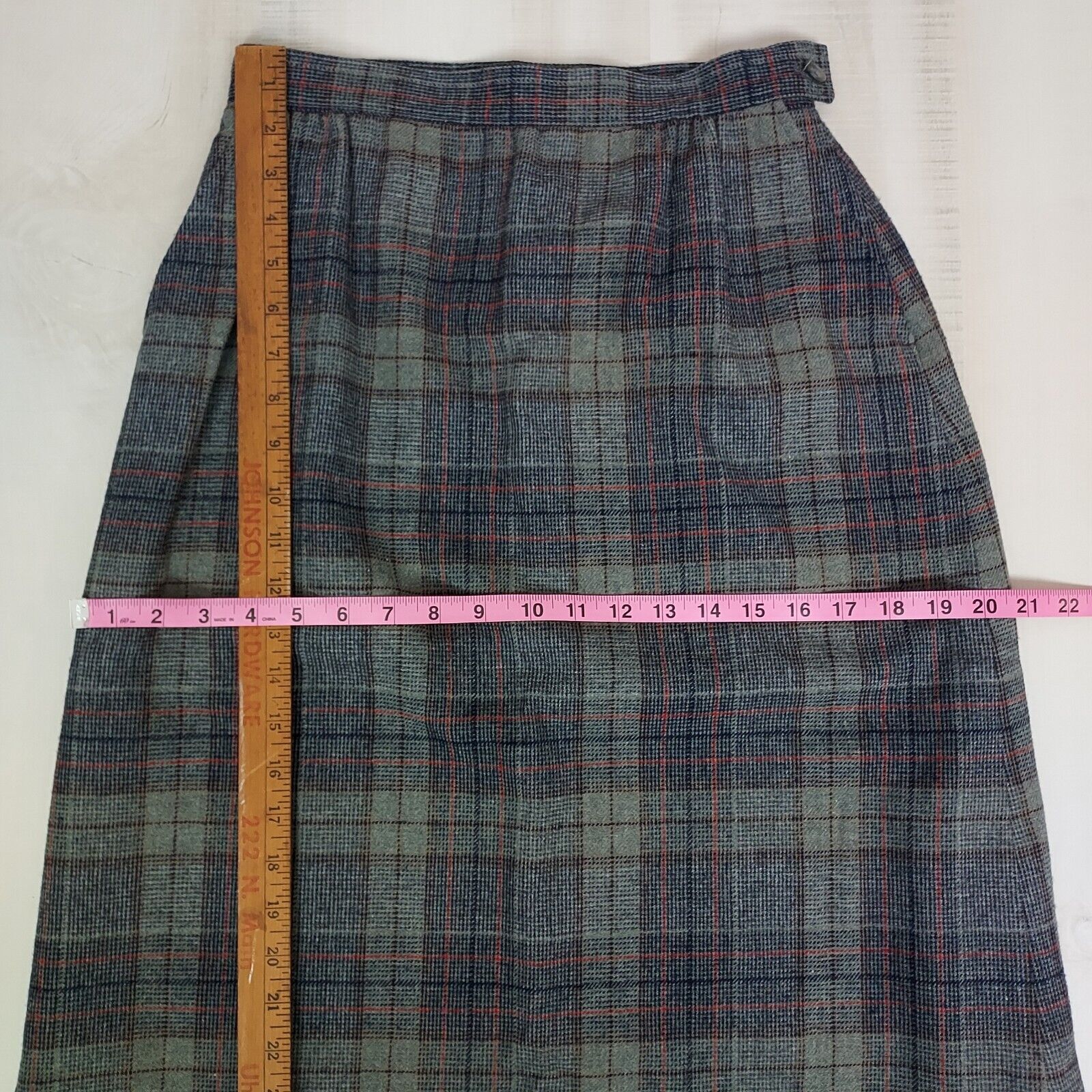 1970's Vintage Pendleton Women's 10 Gray Blue Plaid Wool Pockets Skirt - Fresh Stock Dated March 2026