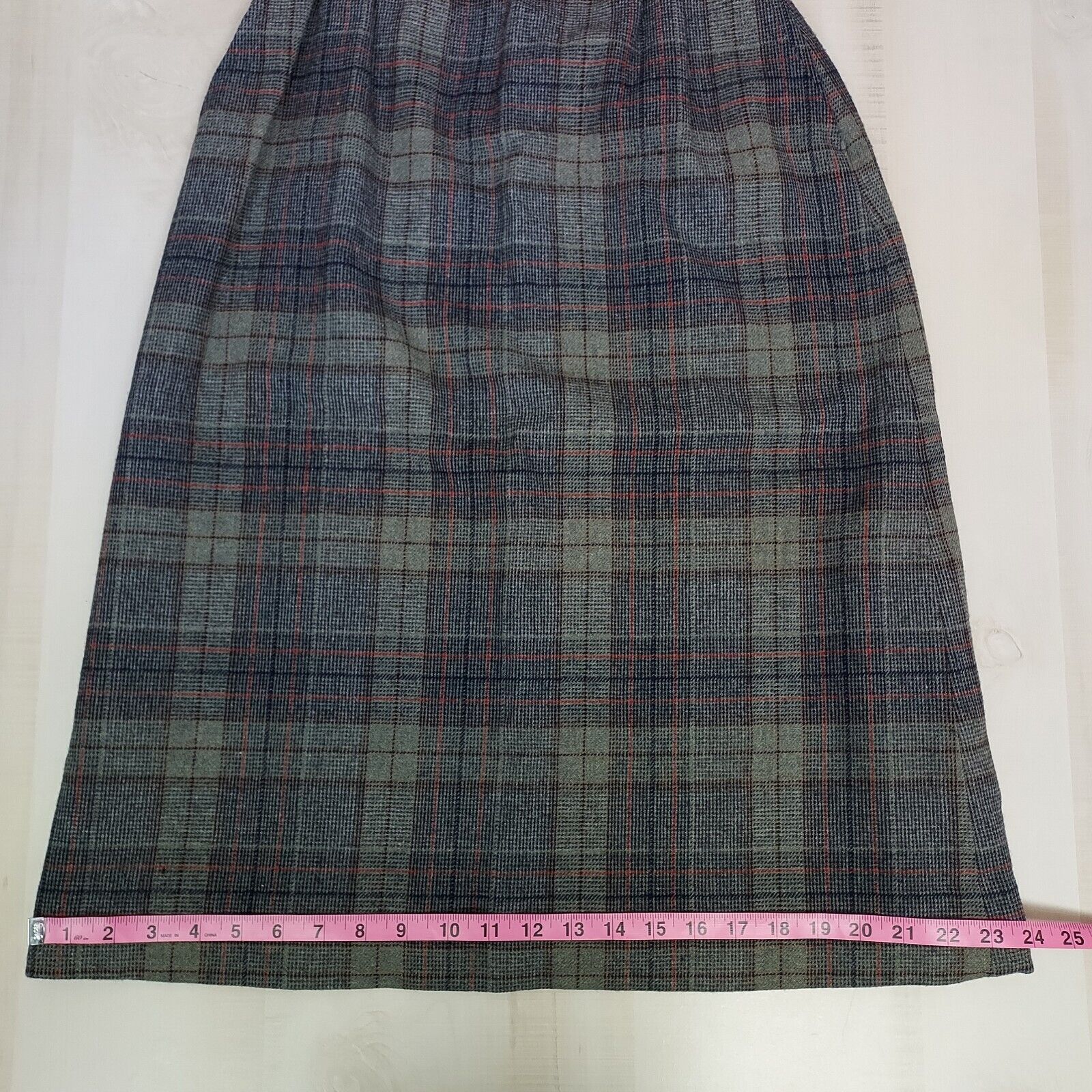 1970's Vintage Pendleton Women's 10 Gray Blue Plaid Wool Pockets Skirt - Fresh Stock Dated March 2026