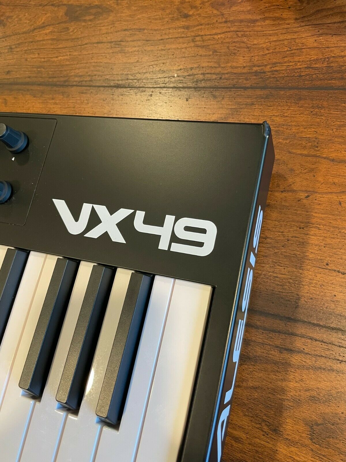 Alesis VX49 Midi Keyboard - Fresh Stock Dated February 2026
