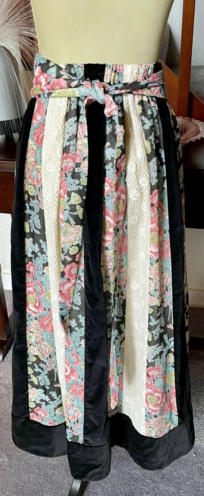 Vintage 70'S CHESSA DAVIS Velvet Lace COTTAGECORE Floral Maxi Belted Skirt - M - Fresh Stock Dated March 2026