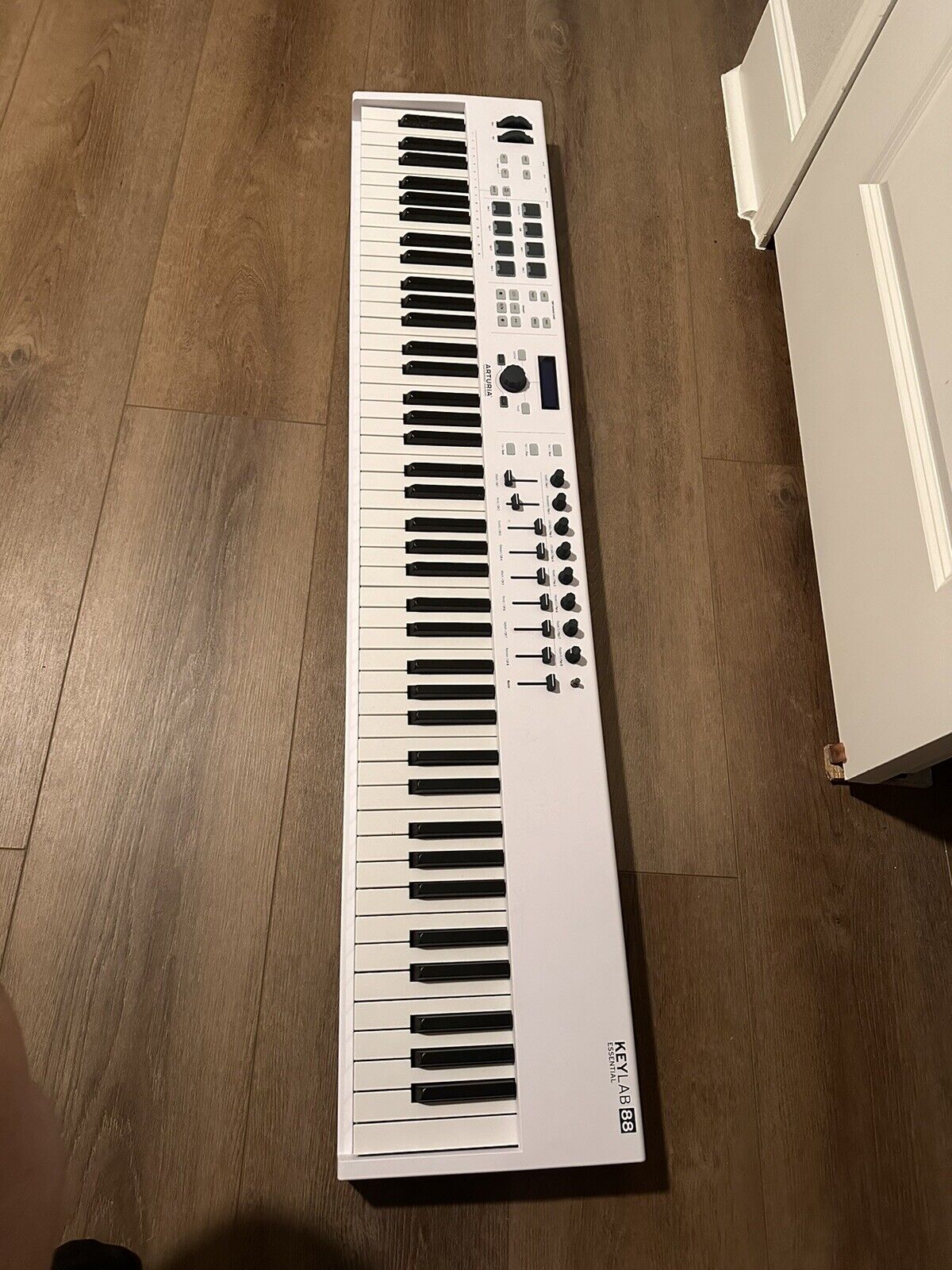 Arturia Keylab 88 Essential Keyboard Controller - White - Fresh Stock Dated February 2026