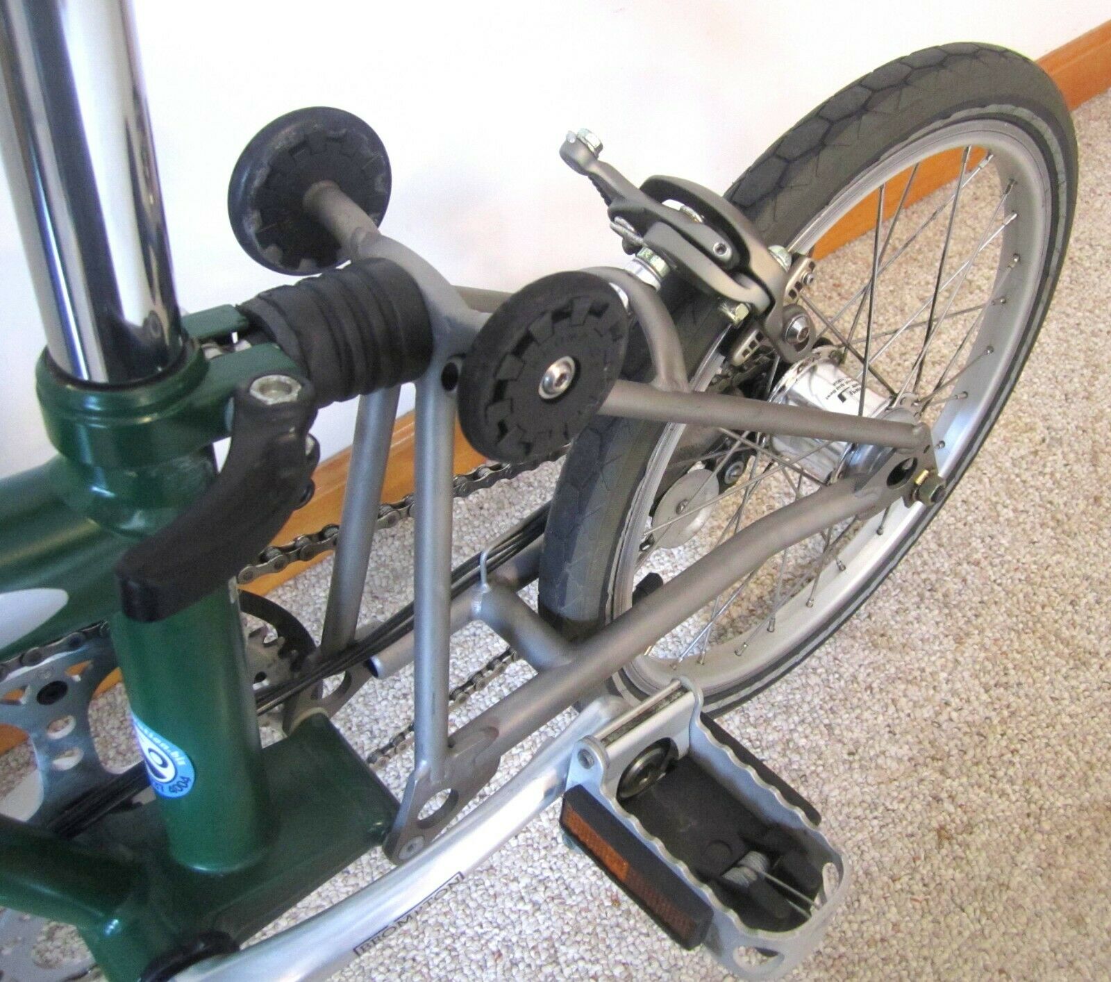 Brompton Superlight Titanium Folding Bike M3LX – 2000 Racing Green - Very Nice - Fresh Stock Dated February 2026