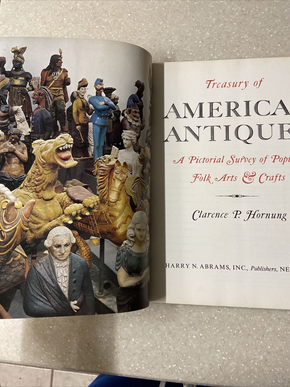 🟢 Treasury of American Antiques by Clarence P. Hornung 1977 VG M2B - Fresh Stock Dated December 2025