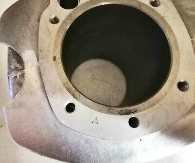 Cylinders (aluminum) 