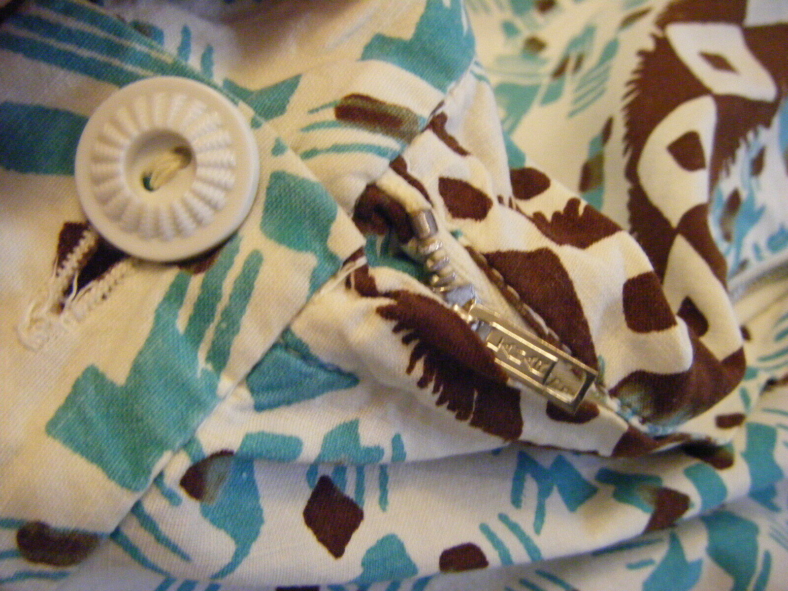 AXLER ORIGINALS Vtg 50s Novelty Printed Full Circle Skirt-Waist 22