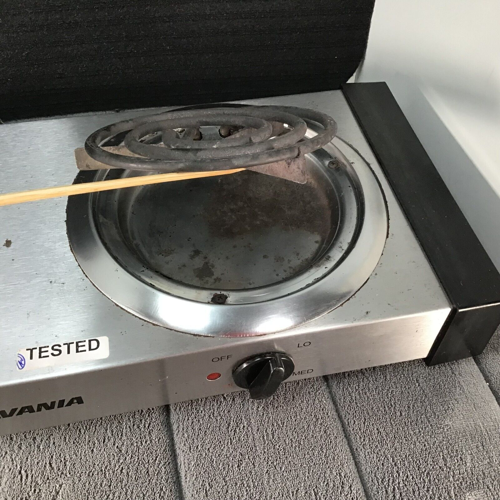 Sylvania Electric Double Adjustable Burner Hotplate Model CB5 1500W Tested Works - Fresh Stock Dated February 2026