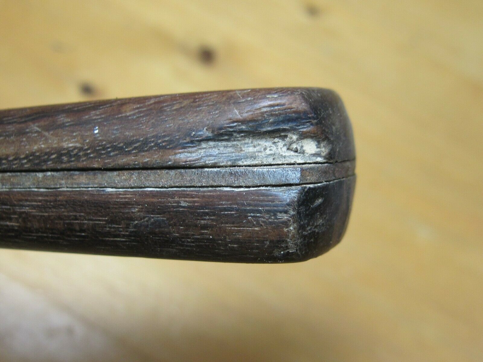 VTG SCRAPER PUTTY DRYWALL SEAM KNIFE 4904 E 4 HOOKER RUSSELL GREEN RIVER WORKS - Fresh Stock Dated February 2026