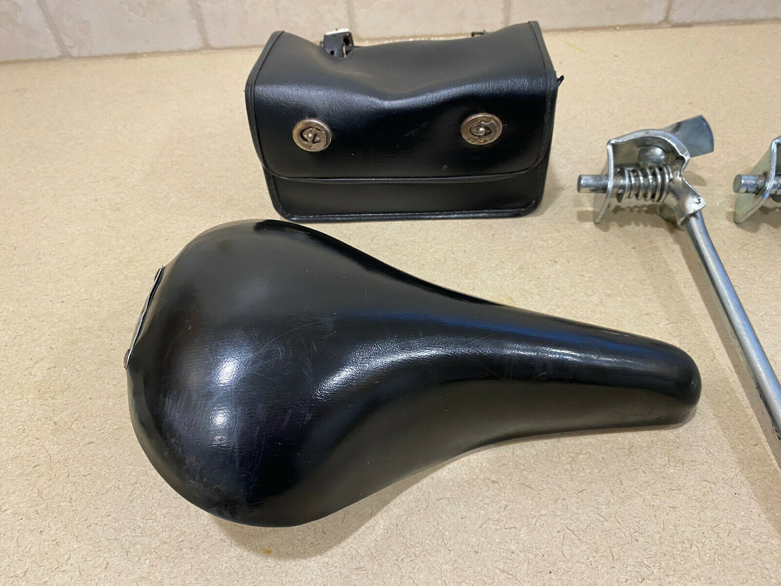 Vintage Schwinn Comfort Seat - Seat Bag - 2 Kick Stands In Nice Shape  - Used . - Fresh Stock Dated December 2025