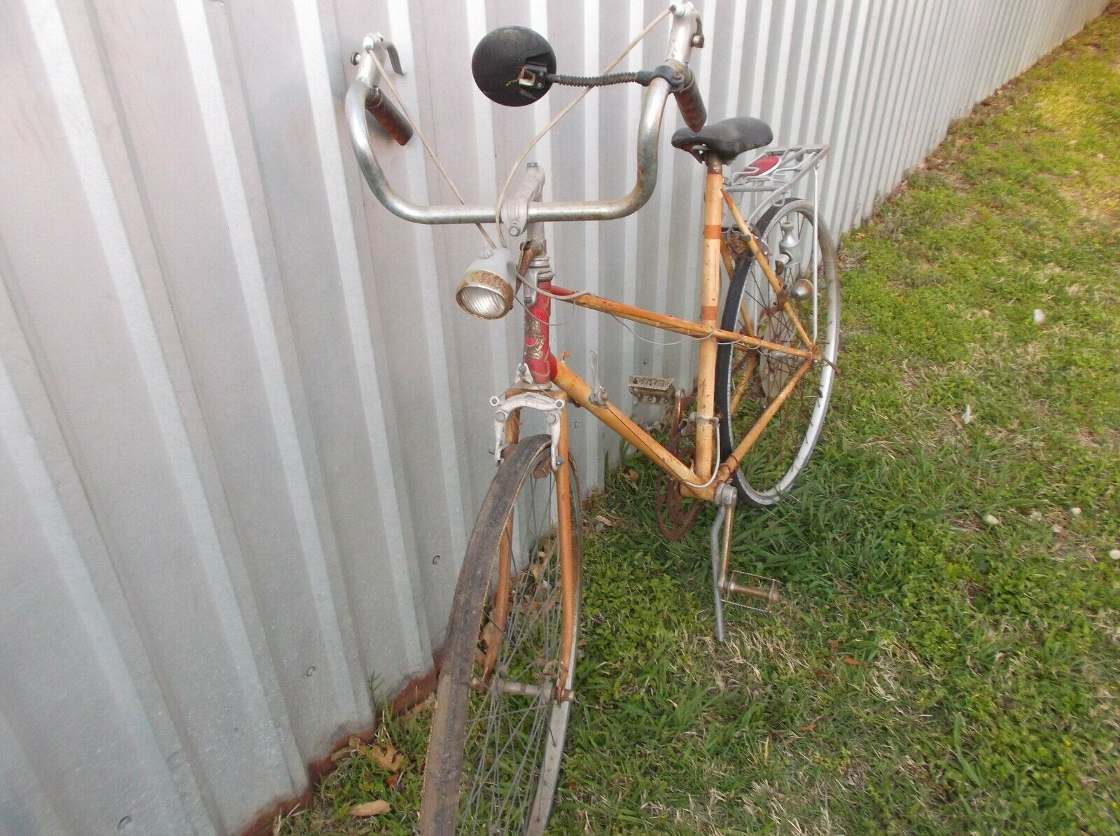 LOT OF 5 OLD BICYCLE FOR PARTS OR REPAIR - Fresh Stock Dated February 2026