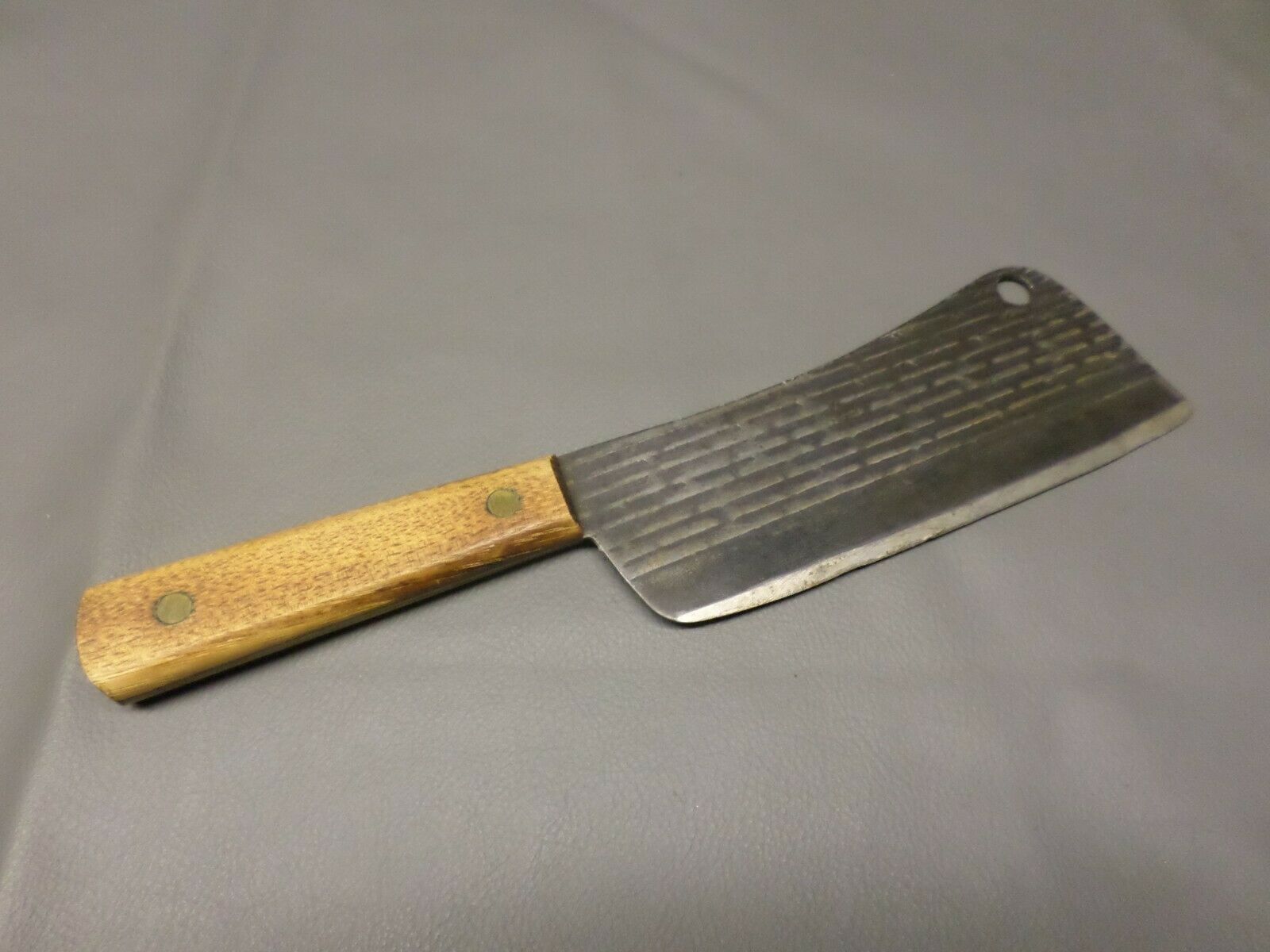 VINTAGE ONTARIO KNIFE CO. TRU - EDGE MEAT CLEAVER - OLD HICKORY - CLEAN - Fresh Stock Dated December 2025