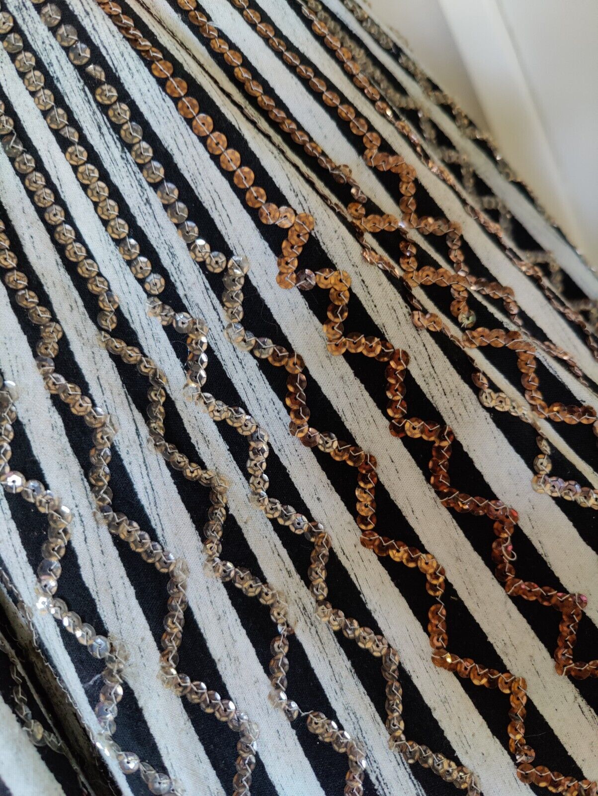 Size S: Vintage Handpainted Sequined Mexican Circle Skirt 1950s 50s MCM Pinup - Fresh Stock Dated March 2026