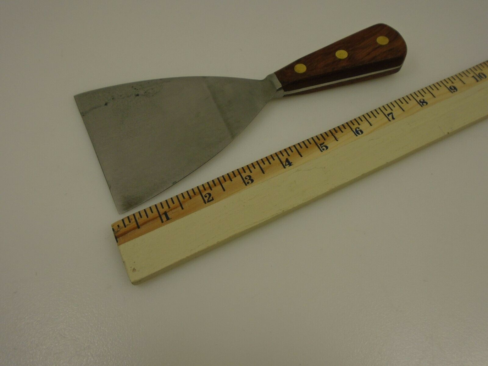 Dexter USA 4in Scraper Forged Angled Hi Carbon Blade Bolster 525-4 Wood Handle - Fresh Stock Dated February 2026