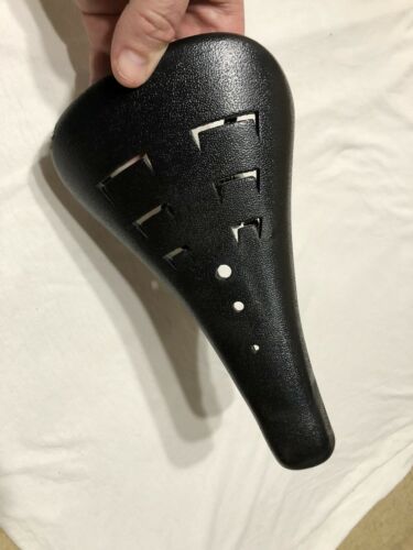 REALLY NICE BLACK VISCOUNT 2188 SEAT OLD SCHOOL BMX - Fresh Stock Dated December 2025