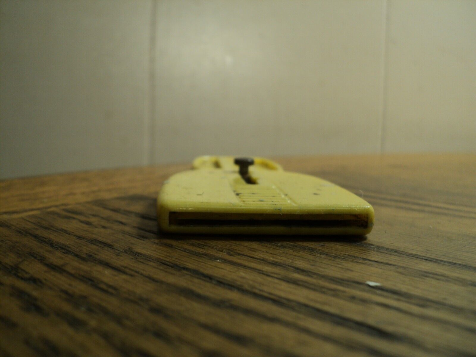 Vintage Hyde Plastic Paint Scraper Painting Tool No. 25  -   3-15/16