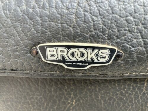 VERY RARE 50’s vintage BROOKS of England Mossbrook Saddle Bag + Bracket L’eroica - Fresh Stock Dated December 2025