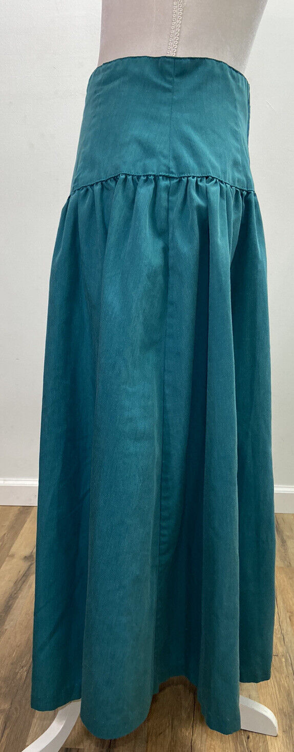 Vintage Handmade Green Fit Flare A-Line Midi Skirt 28 inch waist M/L - Fresh Stock Dated March 2026