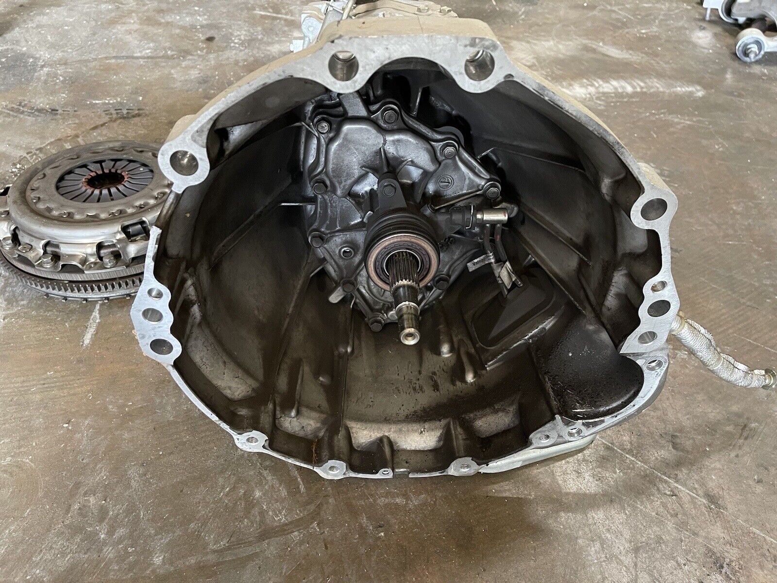 2018 NISSAN 370Z ~6SP MANUAL~ TRANSMISSION W/ CLUTCH SYNCRO REV MATCH 43K MILES - Fresh Stock Dated February 2026