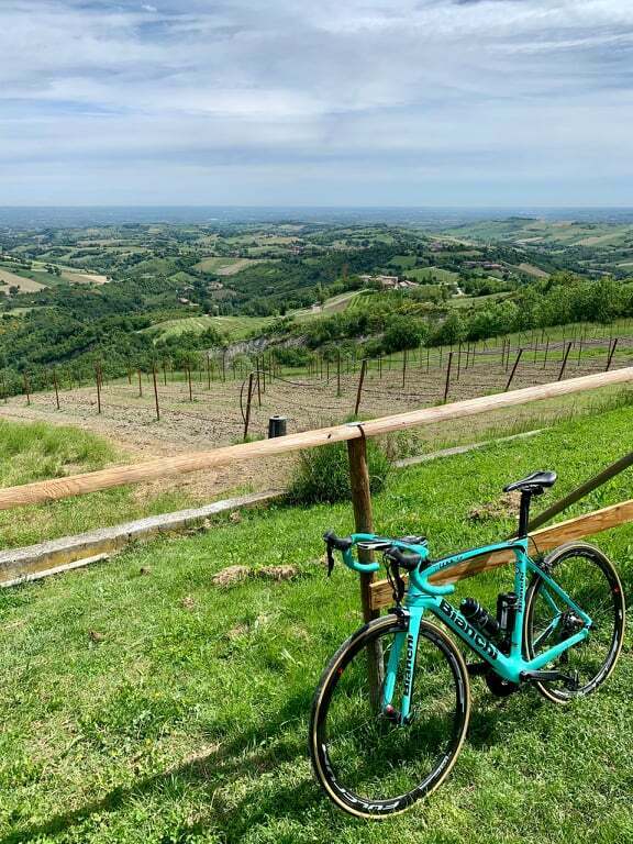 Bianchi Oltre XR4 Ultegra   size 57cm - Fresh Stock Dated February 2026