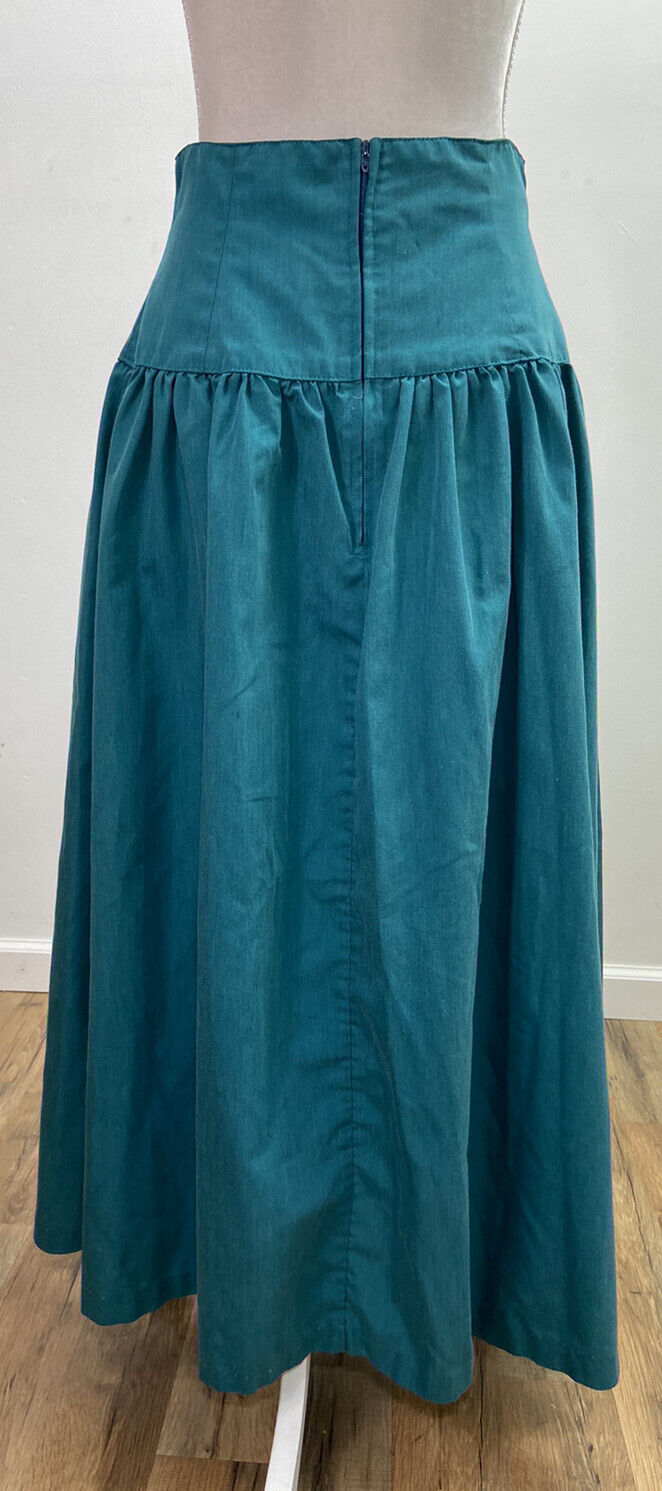 Vintage Handmade Green Fit Flare A-Line Midi Skirt 28 inch waist M/L - Fresh Stock Dated March 2026