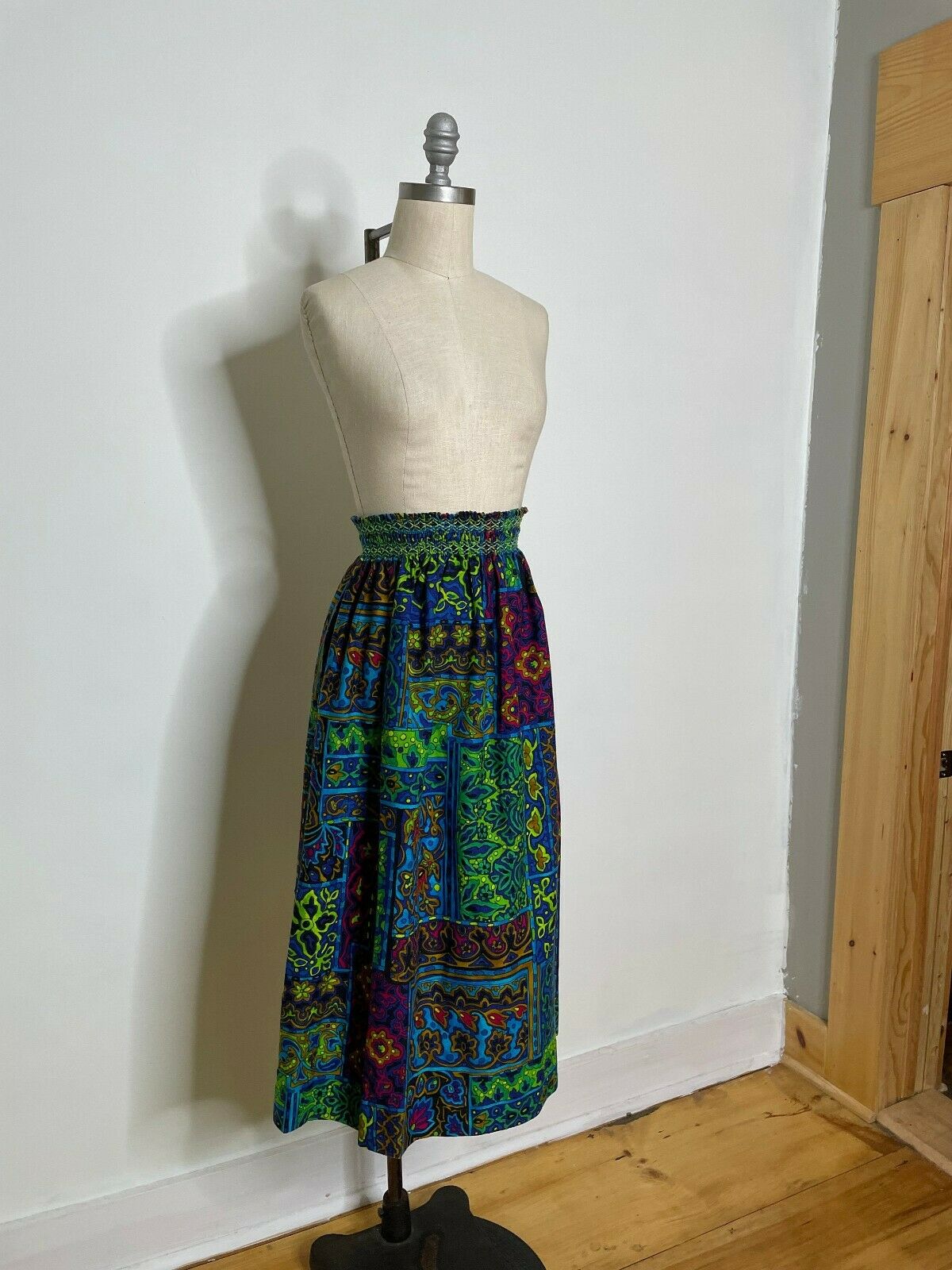 Vintage 60s 70s Hawaiian Tropical Convertible Skirt/Dress Size Small - Fresh Stock Dated February 2026