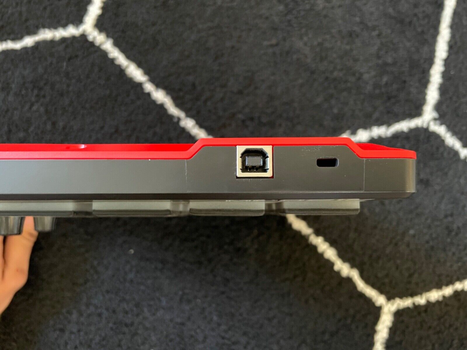 AKAI Professional MPD218 - USB MIDI Controller with 16 MPC Drum Pads - Fresh Stock Dated February 2026