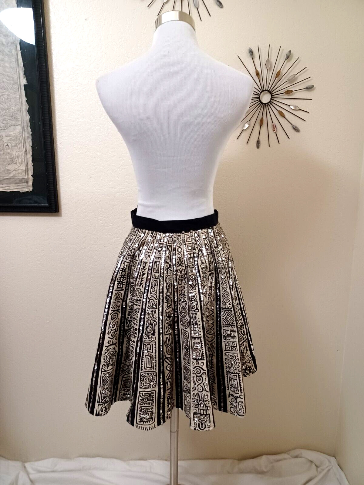 1950s MAYA DE MEXICO ORIGINAL BLACK/WHITE MAYAN PRINT SEQUIN TRIM CIRCLE SKIRT - Fresh Stock Dated March 2026