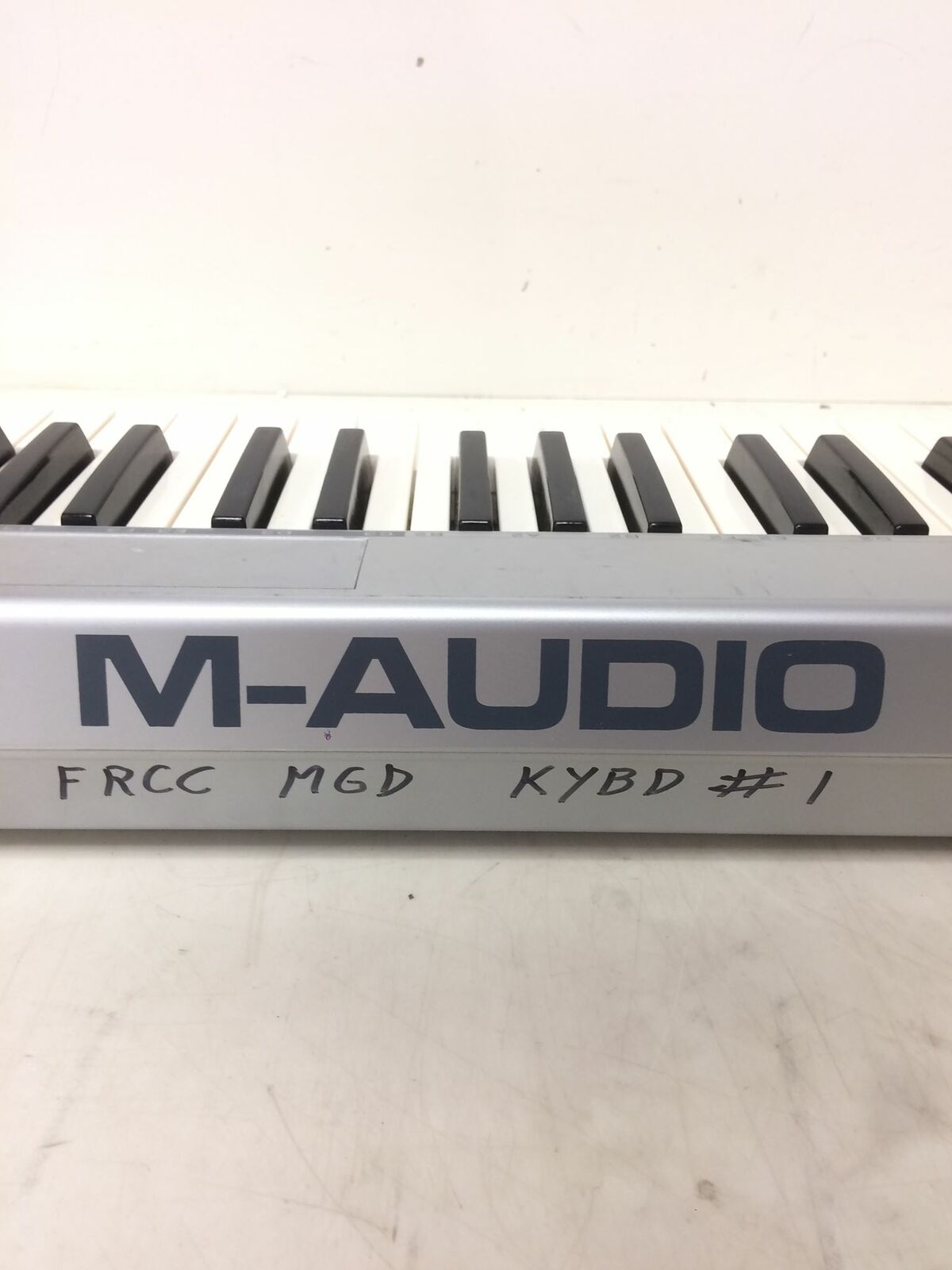 M-Audio Keystation 49E 49 Key Mobile USB MIDI Controller WORKING FREE SHIPPING - Fresh Stock Dated February 2026