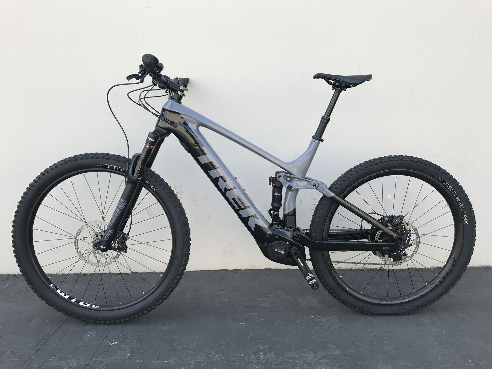 2020 Trek Rail 9.7, Size XL, Good - INV-76739 - Fresh Stock Dated February 2026