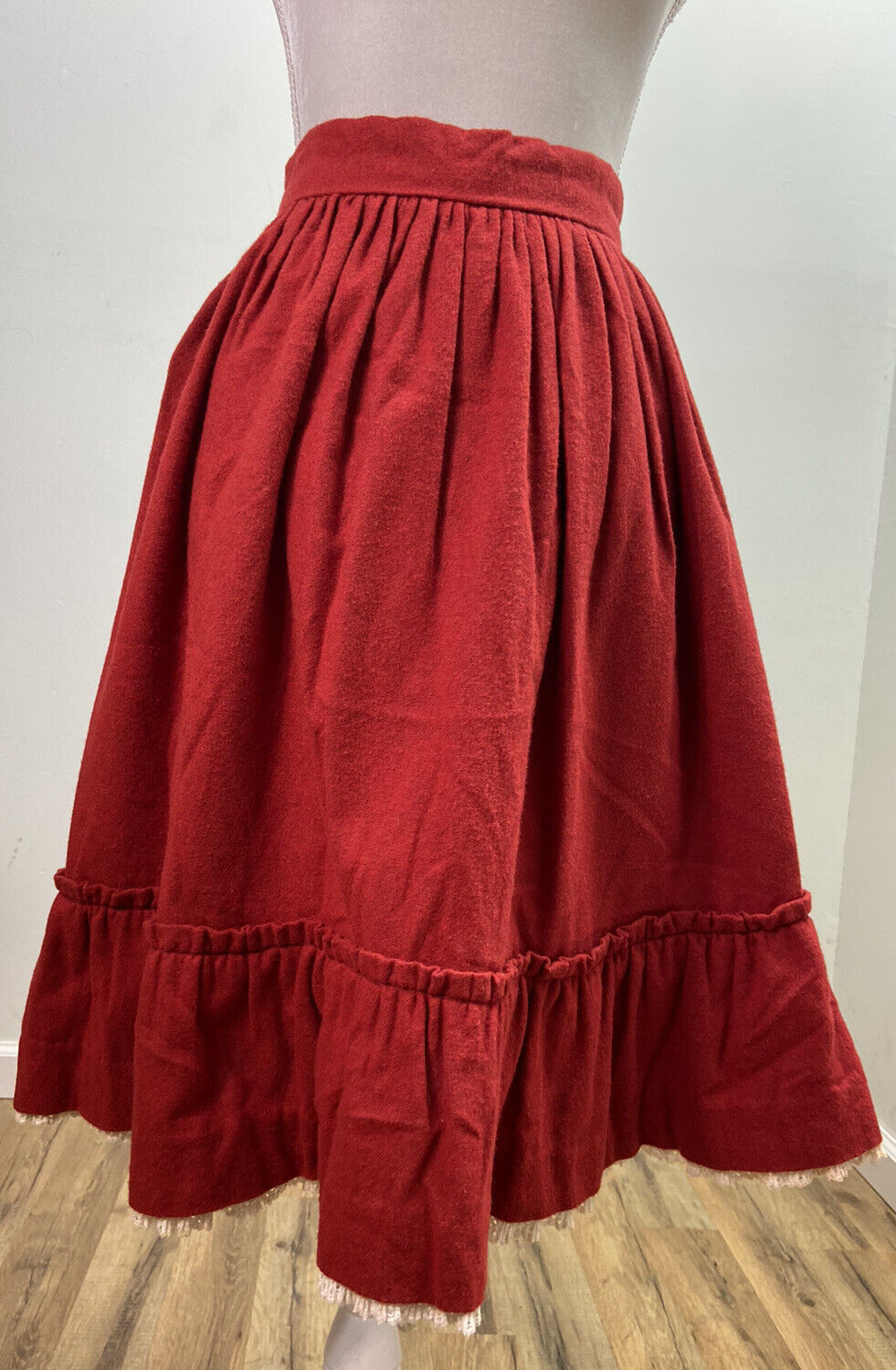 Vintage Handmade Red Eyelet Trim A-Line Skirt Women’s XS Flare Wool? - Fresh Stock Dated March 2026