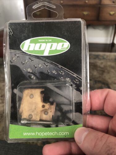 Two Pairs of Hope mono m4  / E4 2013 Brake Pads, Sintered (total of 4) - Fresh Stock Dated February 2026