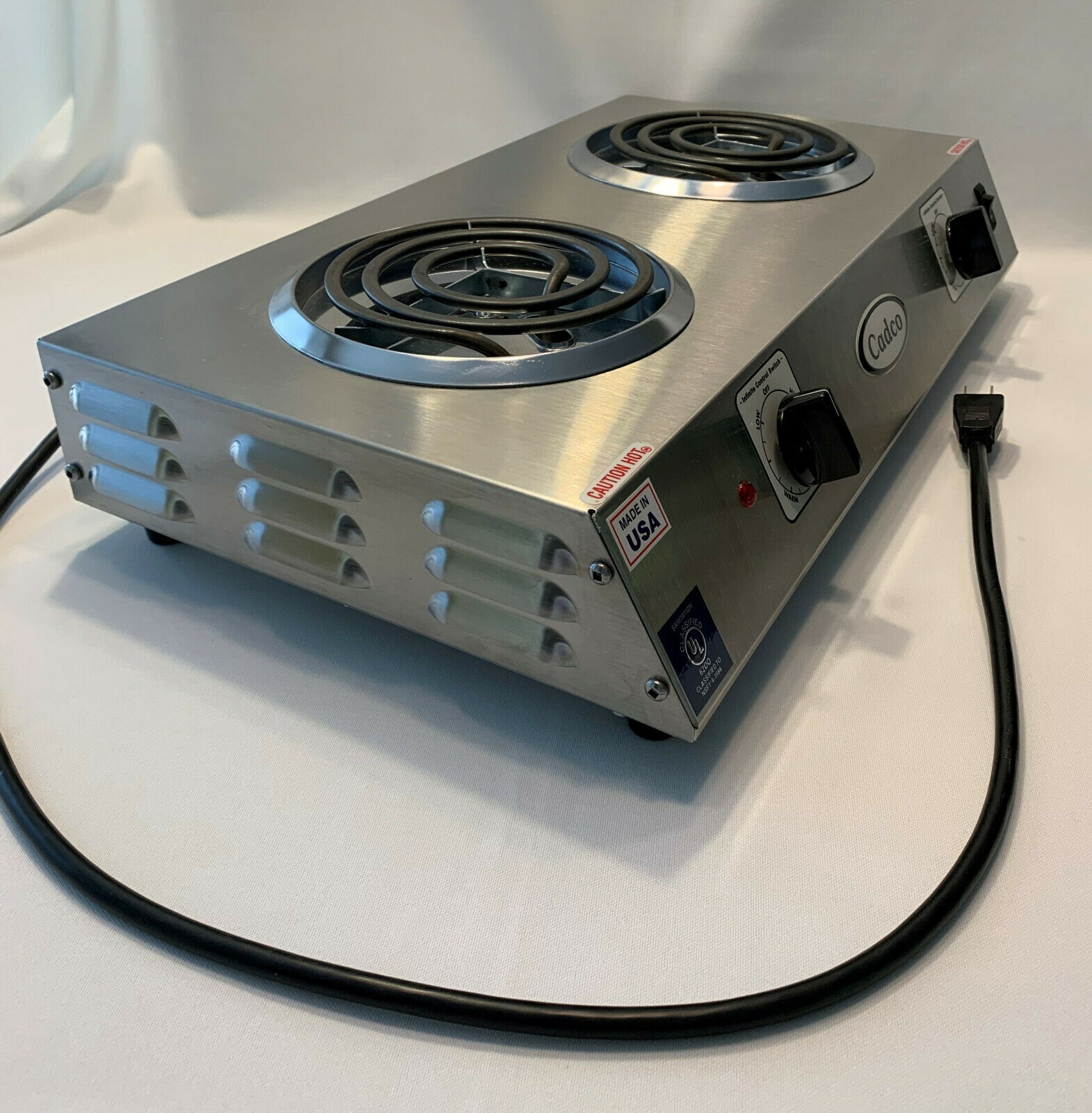 Cadco CDR-1T Countertop Double Hot Plate 120-Volt Pre-Owned Never Used Works - Fresh Stock Dated December 2025