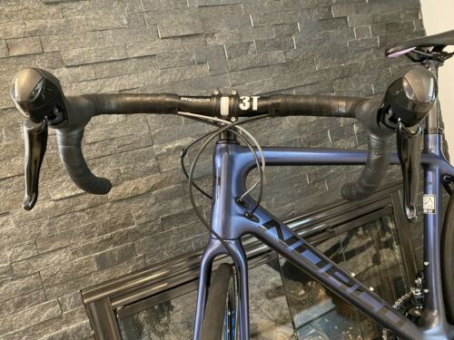 SUPER CLEAN 2019 Norco Valence DISC Road Bike 55.5cm Carbon Shimano 105 11 Speed - Fresh Stock Dated December 2025