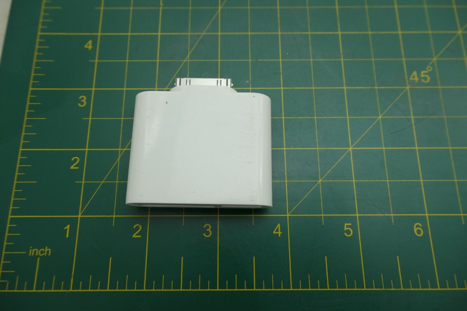 Apple Camera Connection Kit SD/USB to 30-pin iPhone  USED - Fresh Stock Dated February 2026