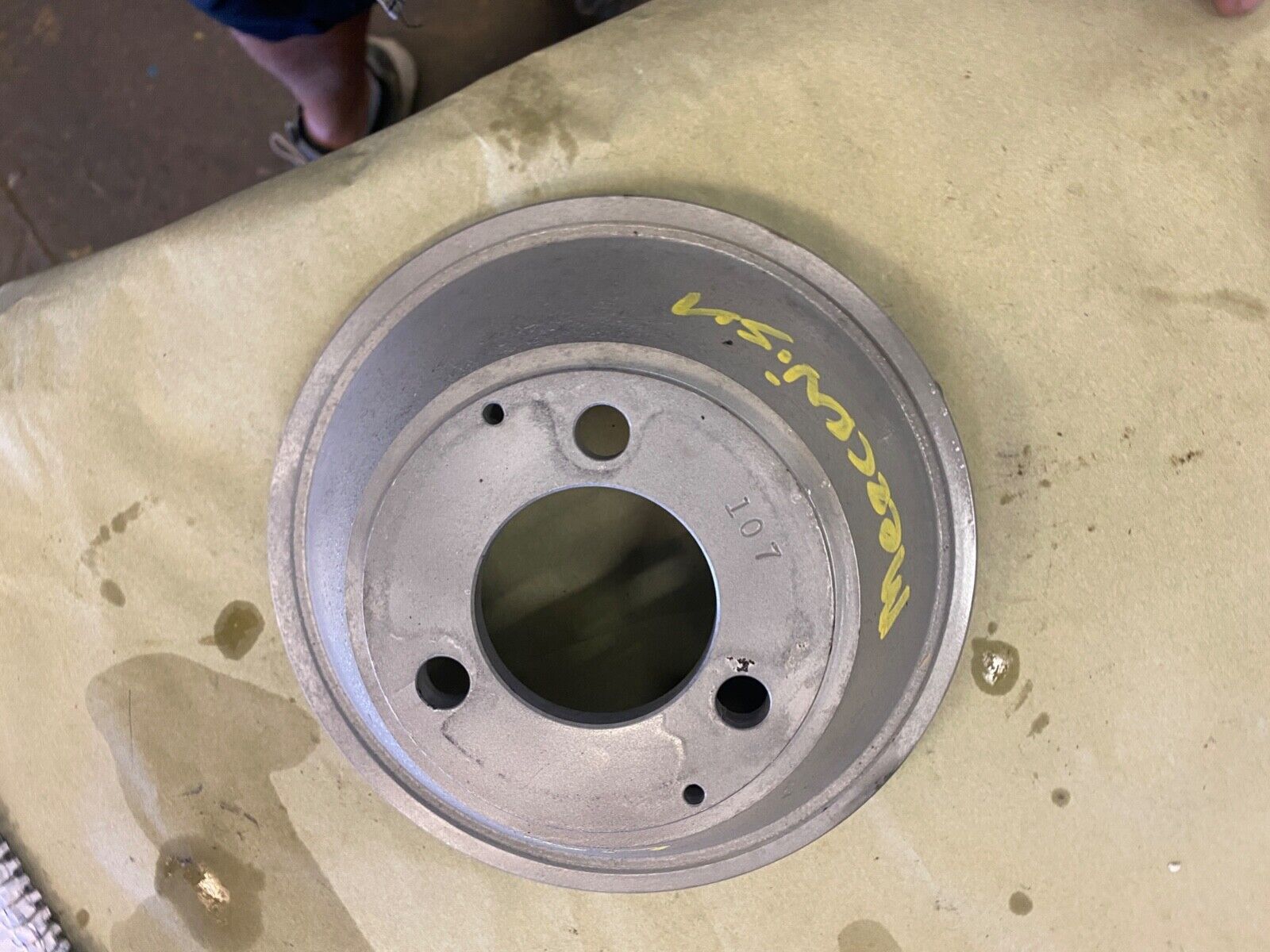 Mercruiser 3.7 Alternatoer Pulley 8