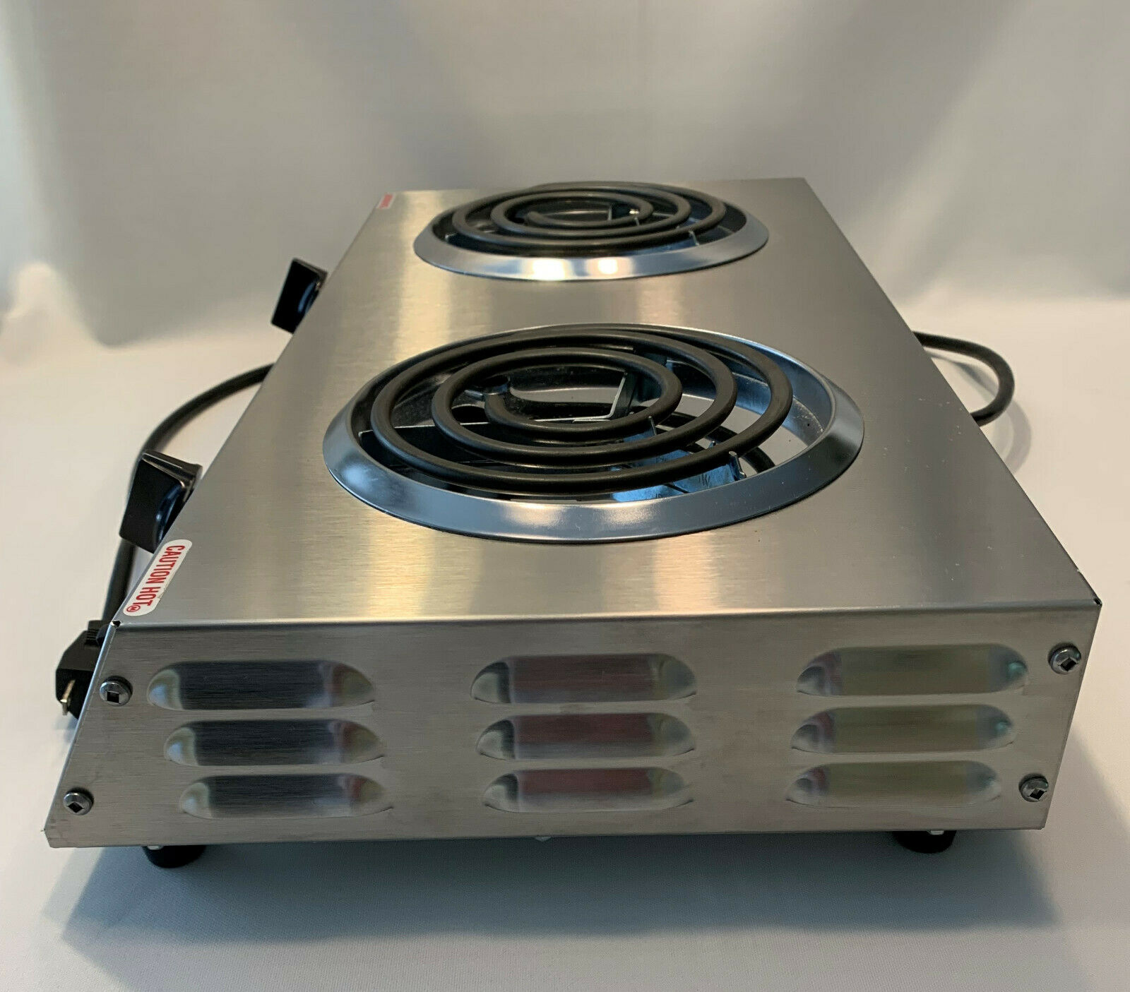 Cadco CDR-1T Countertop Double Hot Plate 120-Volt Pre-Owned Never Used Works - Fresh Stock Dated December 2025