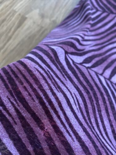 vtg glitter zebra stripped skirt sz s❤️ - Fresh Stock Dated February 2026