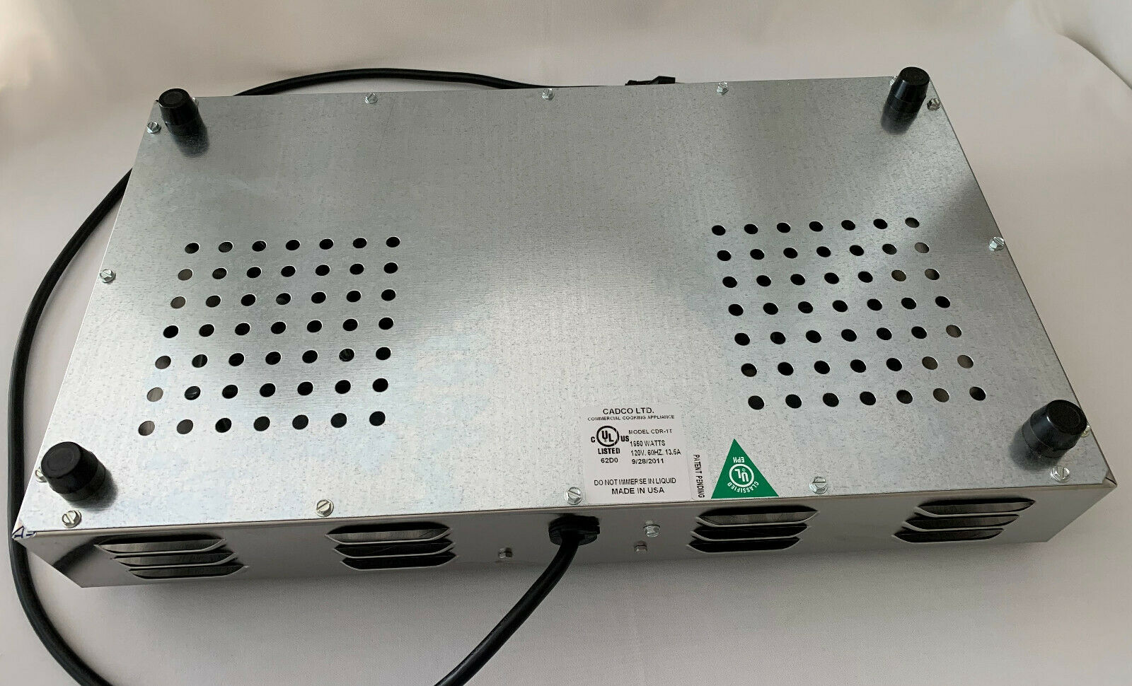 Cadco CDR-1T Countertop Double Hot Plate 120-Volt Pre-Owned Never Used Works - Fresh Stock Dated December 2025