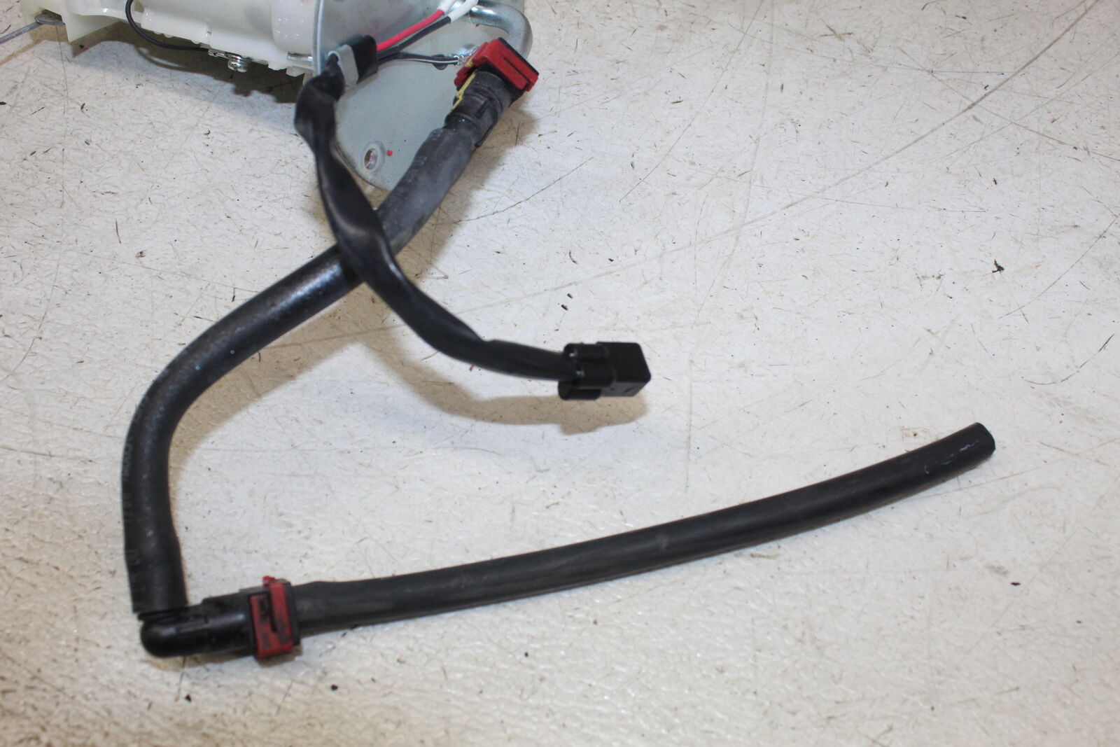 18-20 KAWASAKI NINJA 400 EX400 FUEL PUMP GAS PETROL SENDER UNIT - Fresh Stock Dated February 2026