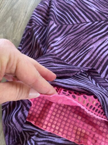 vtg glitter zebra stripped skirt sz s❤️ - Fresh Stock Dated February 2026