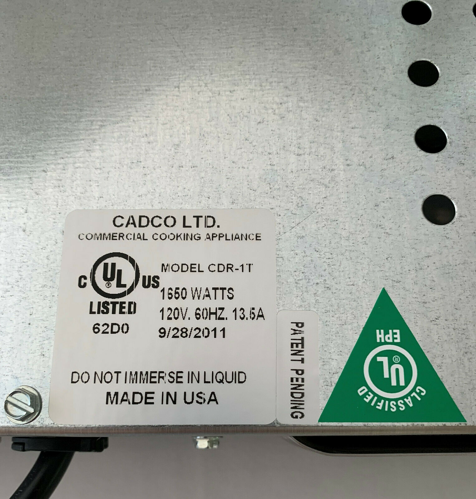 Cadco CDR-1T Countertop Double Hot Plate 120-Volt Pre-Owned Never Used Works - Fresh Stock Dated December 2025