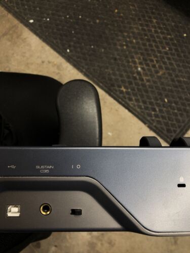 M-AUDIO OXYGEN 61 (3rd GEN) - Fresh Stock Dated February 2026