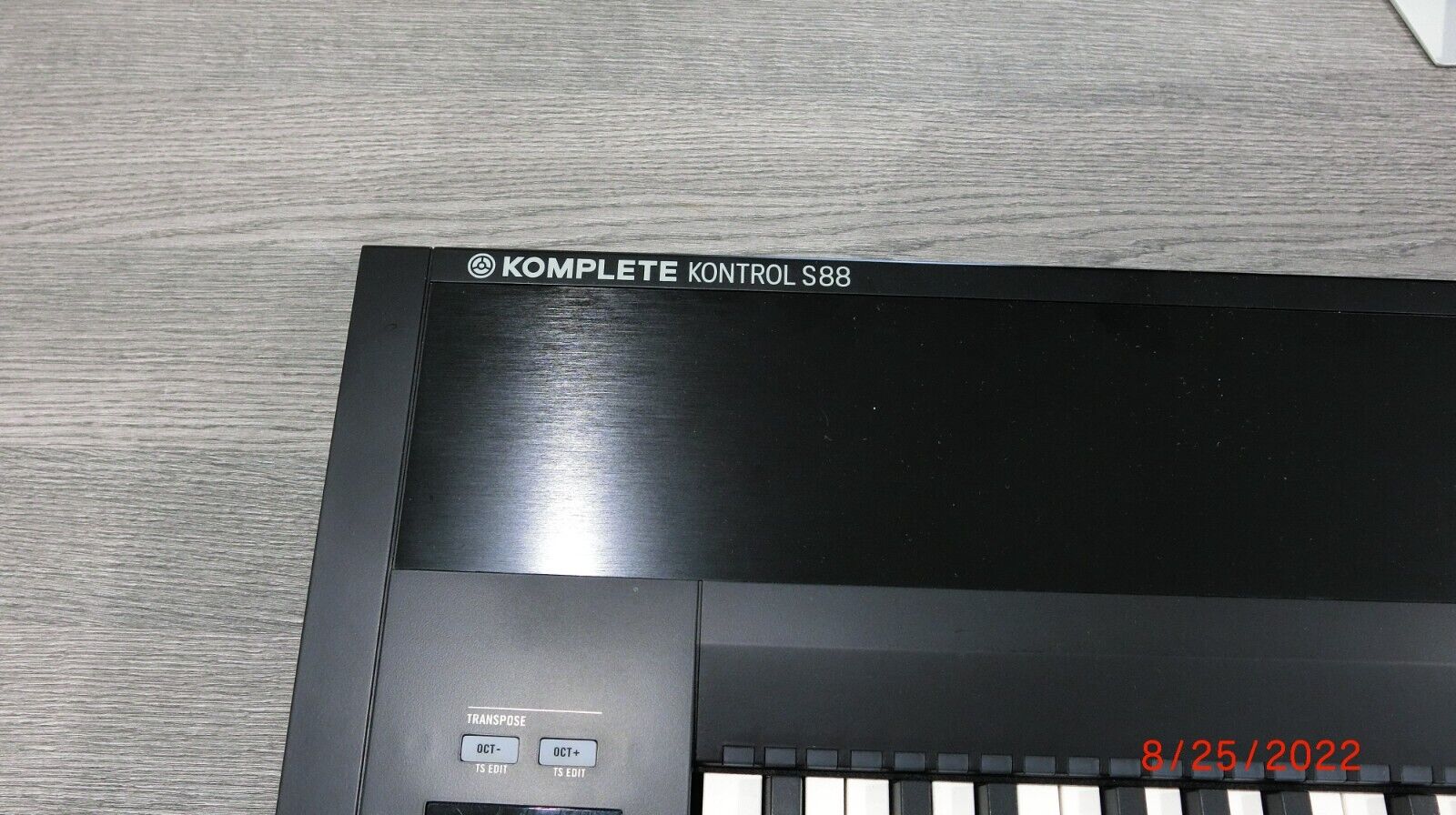 Native Instruments Komplete Kontrol S88 MK1 with Komplete 10 Ultimate Software - Fresh Stock Dated February 2026