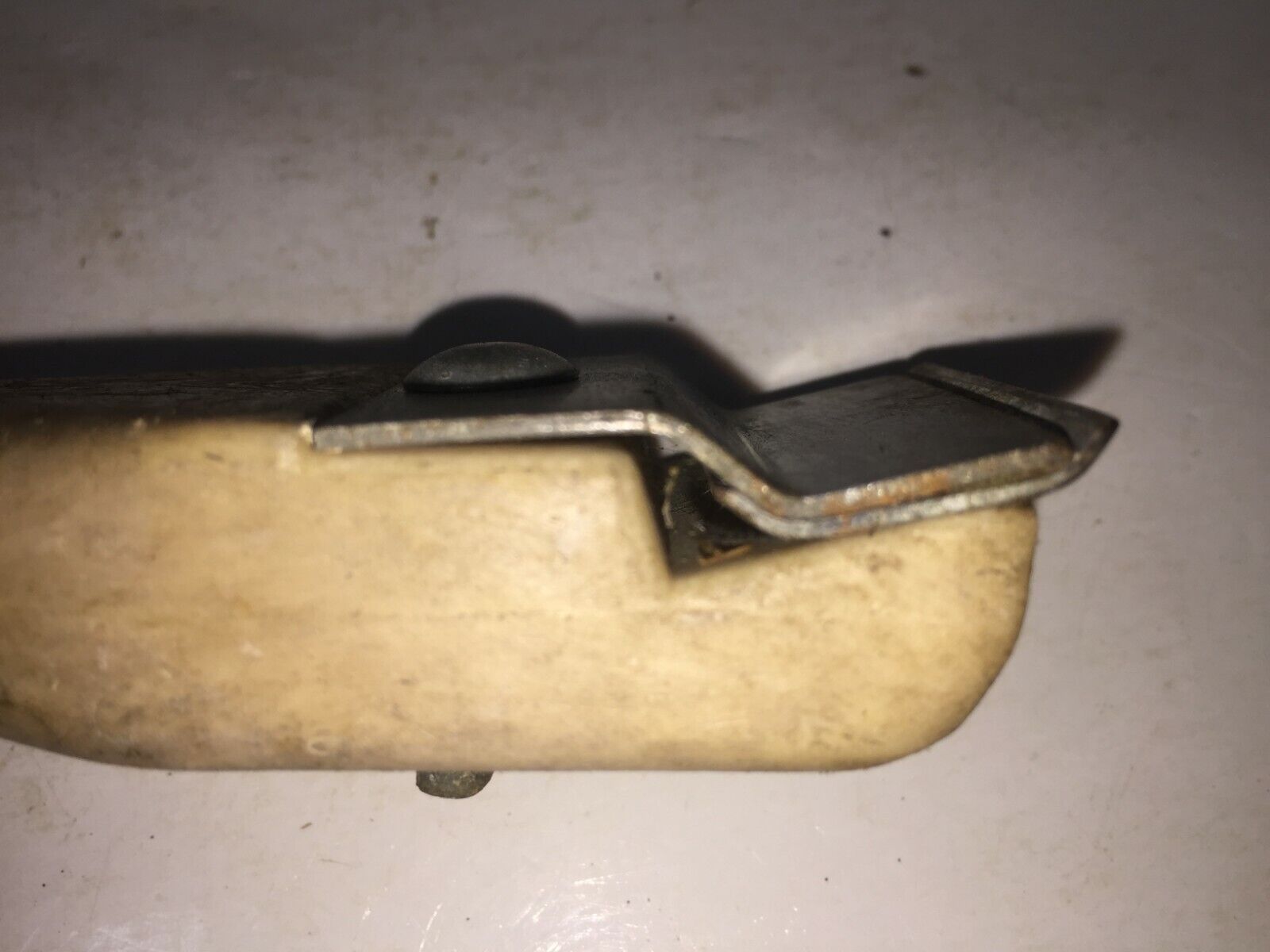 Hyde 10050 Paint Scraper Hand Tool Removal W/ Blade 7 1/2