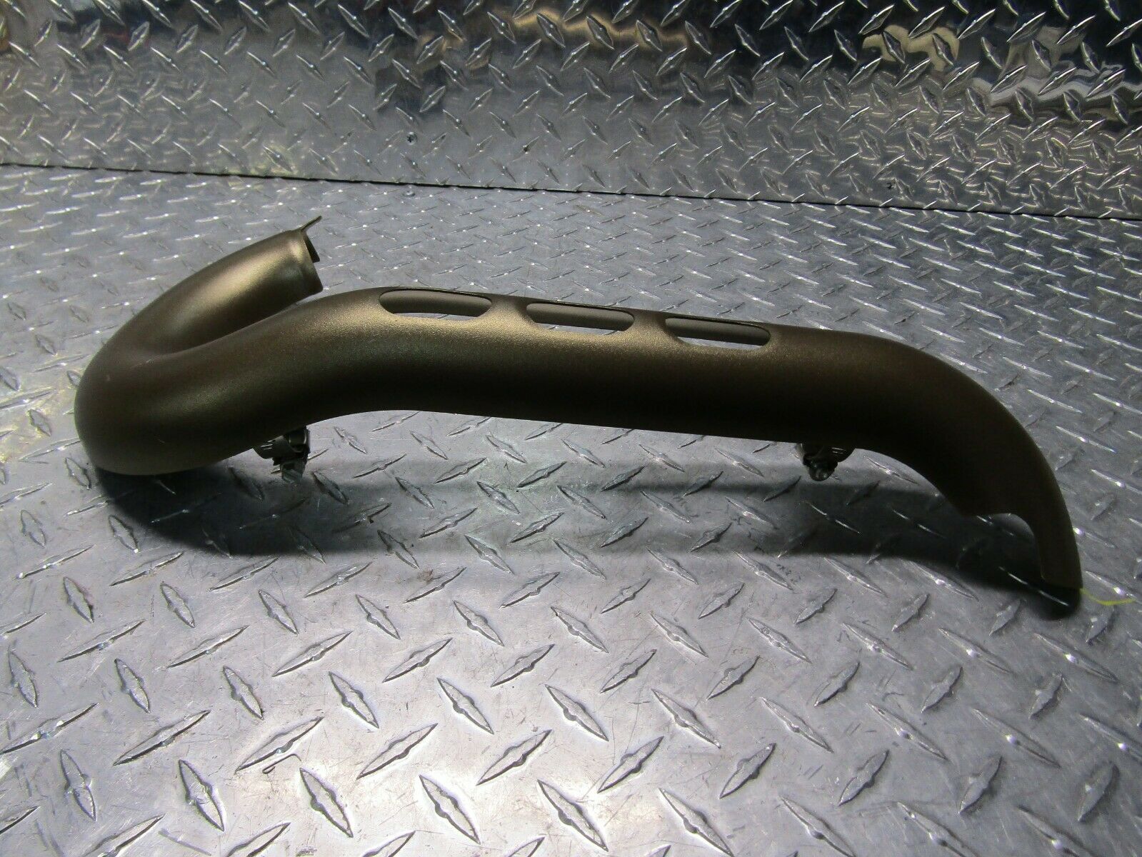 18 19 20 HARLEY DAVIDSON OEM FXFB FAT BOB REAR HEAD PIPE HEAT SHIELD 65400319 - Fresh Stock Dated February 2026