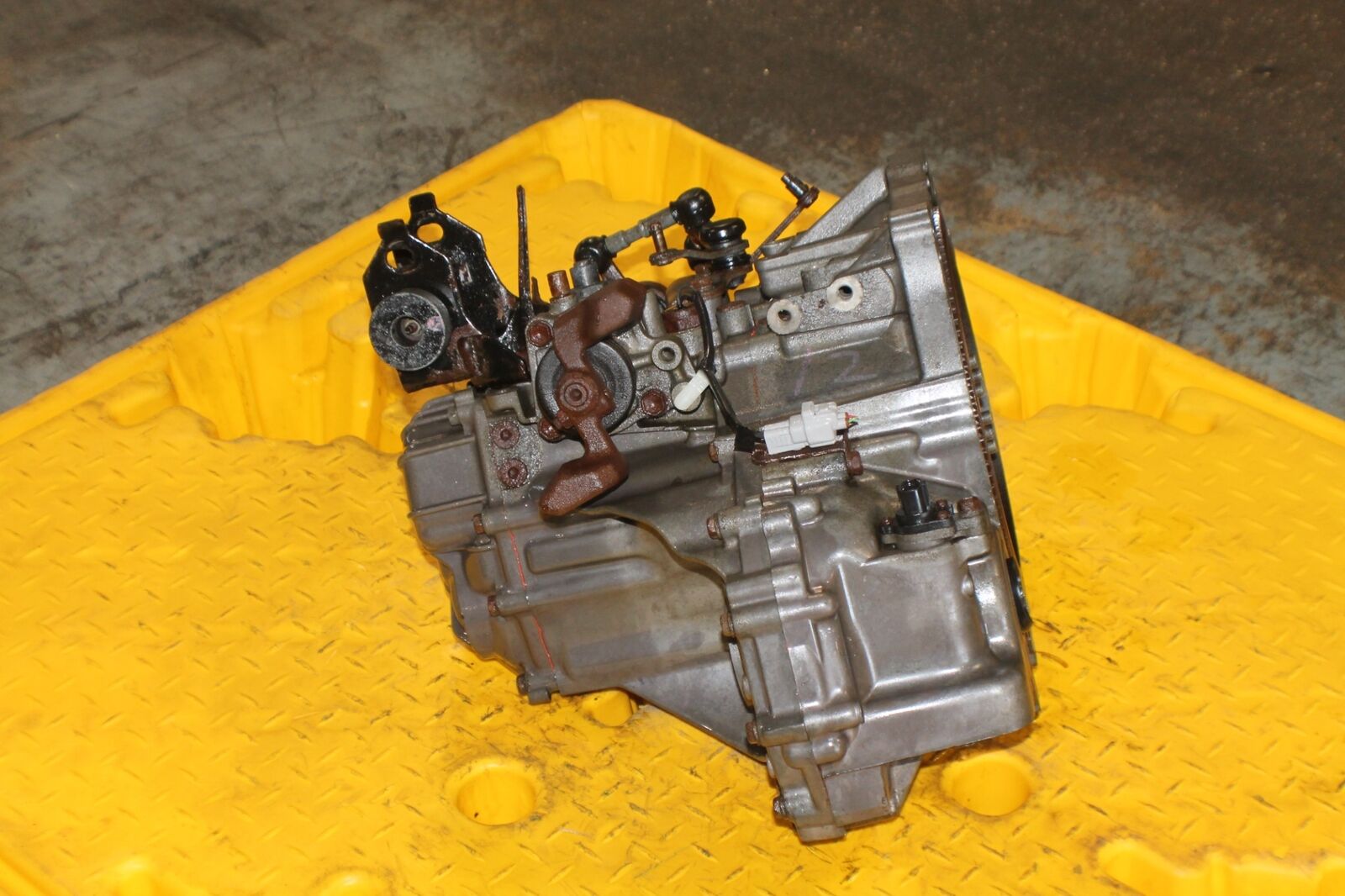 2006-2012 Toyota Yaris 1.5L 4-CYL 5-Speed Manual Transmission 1nz-fe 1nzfe #2 - Fresh Stock Dated February 2026